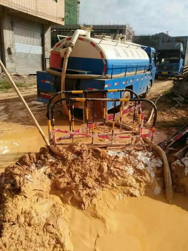 万泉镇工地淤泥清淤