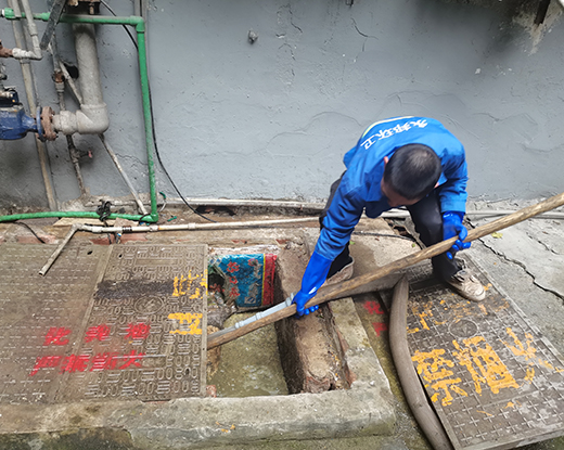 万泉镇清掏化粪池